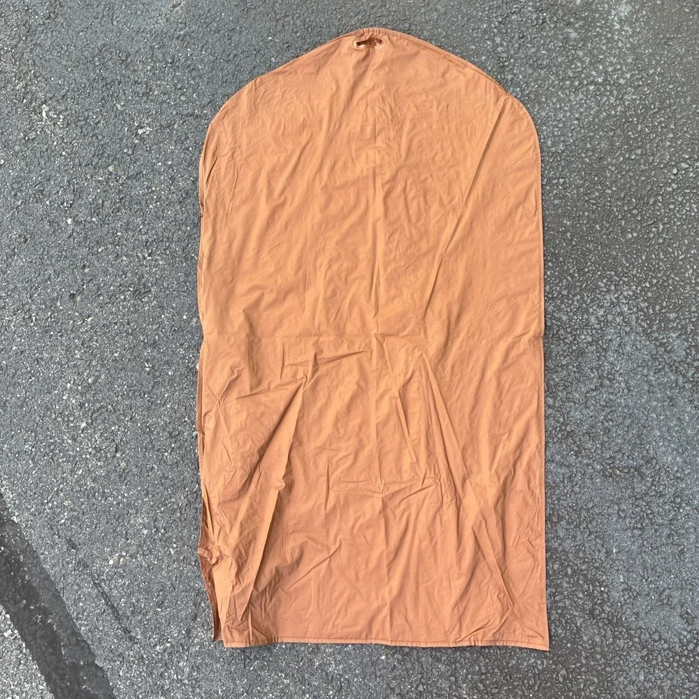 Neiman Marcus Brown Garment / Travel Suit Bag Zip Waterproof 42